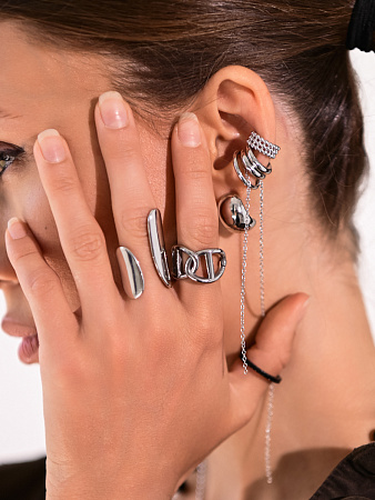 Глянцевое стэйтмент-кольцо