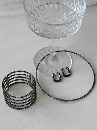 Сияющий чокер-обруч