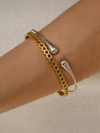 Невесомый резной браслет