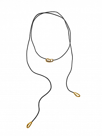 Пластичная подвеска с кулонами