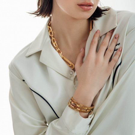 Утонченный резной браслет