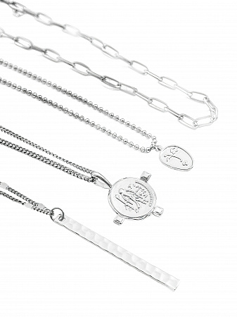 Четырехъярусная подвеска с деталями