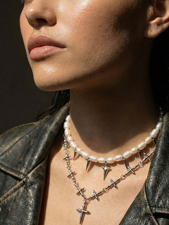 Дерзкий перламутровый чокер