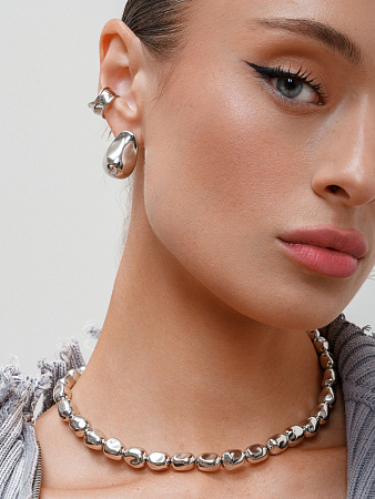 Глянцевый чокер из 3D-деталей