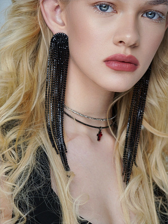 Мерцающие удлиненные серьги