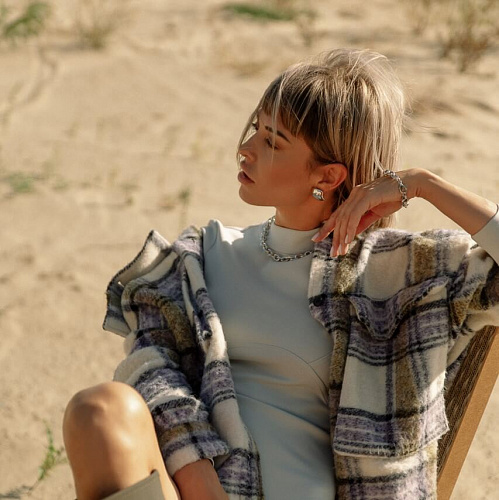 Броские серьги-слитки Броские серьги-слитки