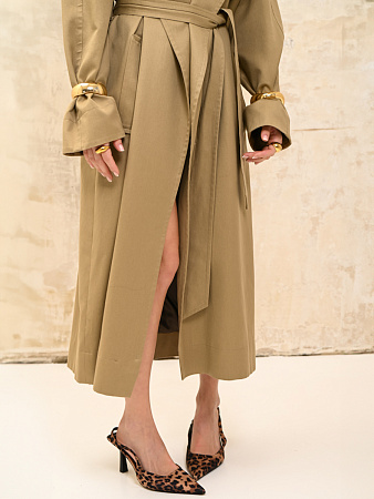 Массивный глянцевый браслет