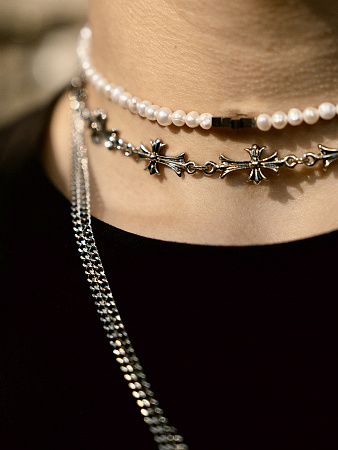 Готическая цепь с крестами