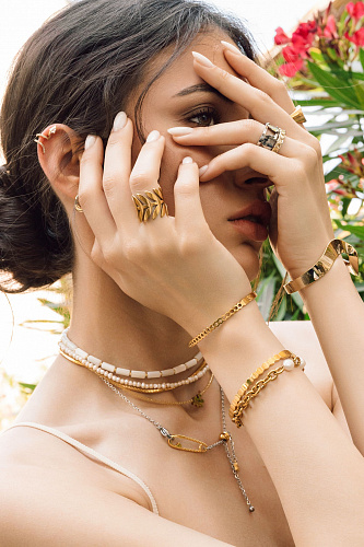 Архитектурный кафф с камнями Архитектурный кафф с камнями