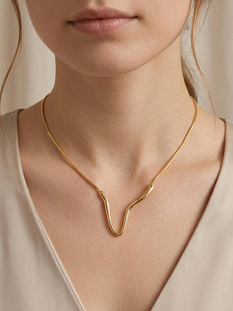 Стекающая изящная подвеска