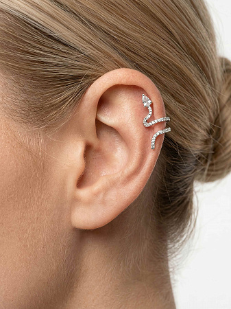 Необычный кафф с цирконами