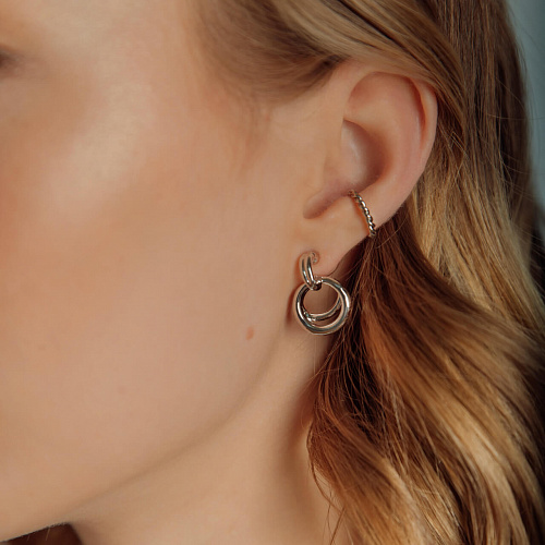 Лаконичные закрученные серьги Лаконичные закрученные серьги