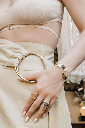 Изогнутое базовое кольцо