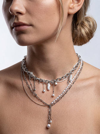 Многослойная подвеска в стиле барокко