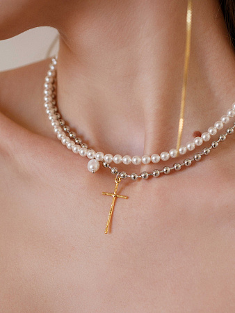 Чувственный чокер с жемчугом