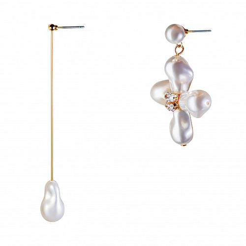 Асимметричные серьги с жемчугом Асимметричные серьги с жемчугом